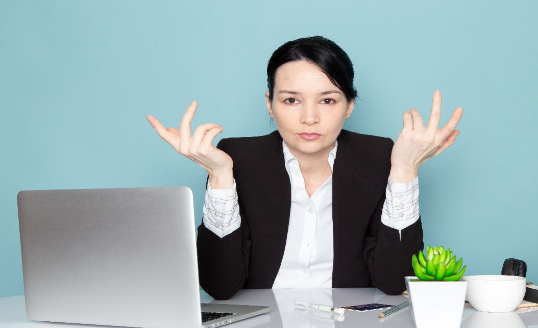 想辭職？「騎驢找馬」還是「直接裸辭」優缺點與評估一次看