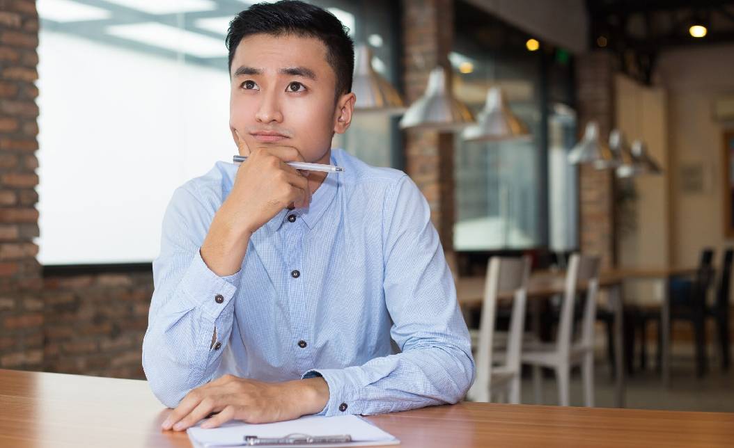 主管最怕你不會問！3招提升職場提問力