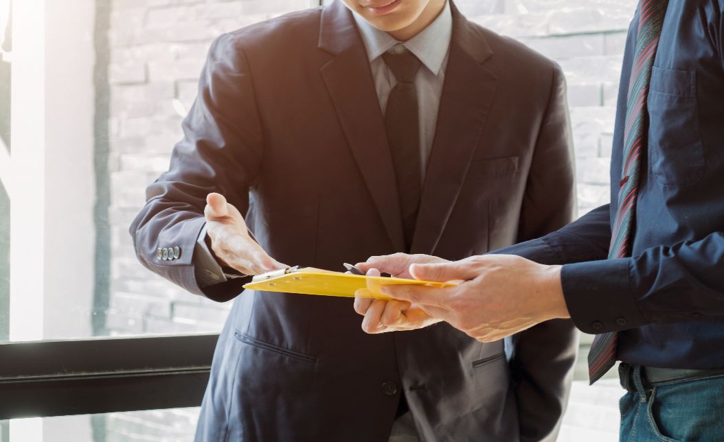 這家公司可信嗎?一般人要怎麼查公司是合法登記或已經解散?