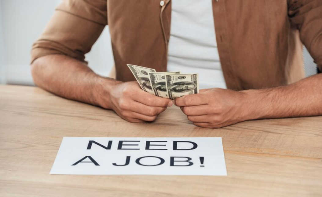 【非自願離職失業補助懶人包】:2025申請資格條件、文件